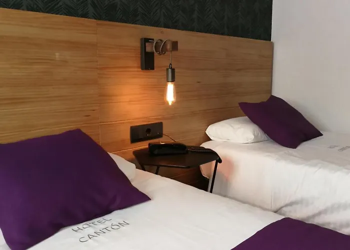 Canton Hotel