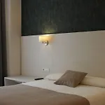 Cantón Hotel *