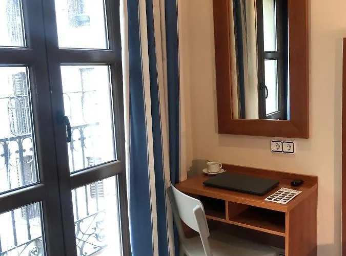 Canton Hotel